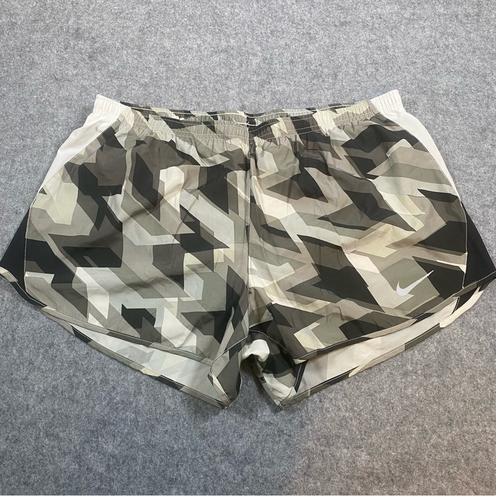 Nike Women's Tempo Dri Fit Running Athletic Shorts Size XL Grey Geometric